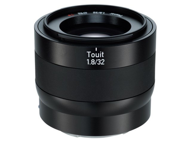 Zeiss Touit 32mm f/1.8 til Sony E