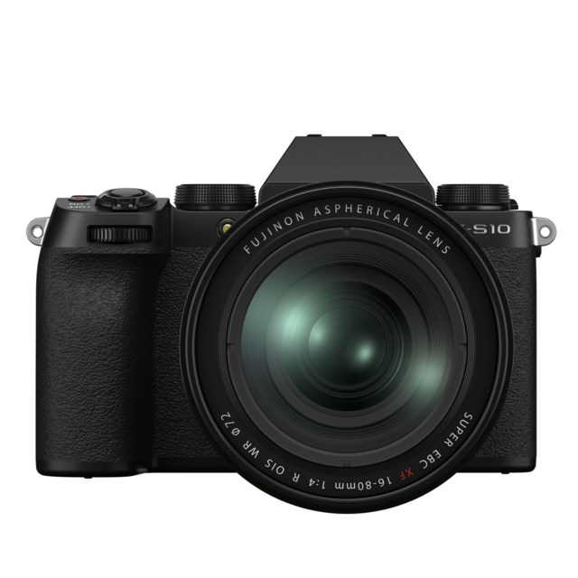 Fujifilm X-S10 + Fujinon XF 16-80mm f/4 R OIS WR svart