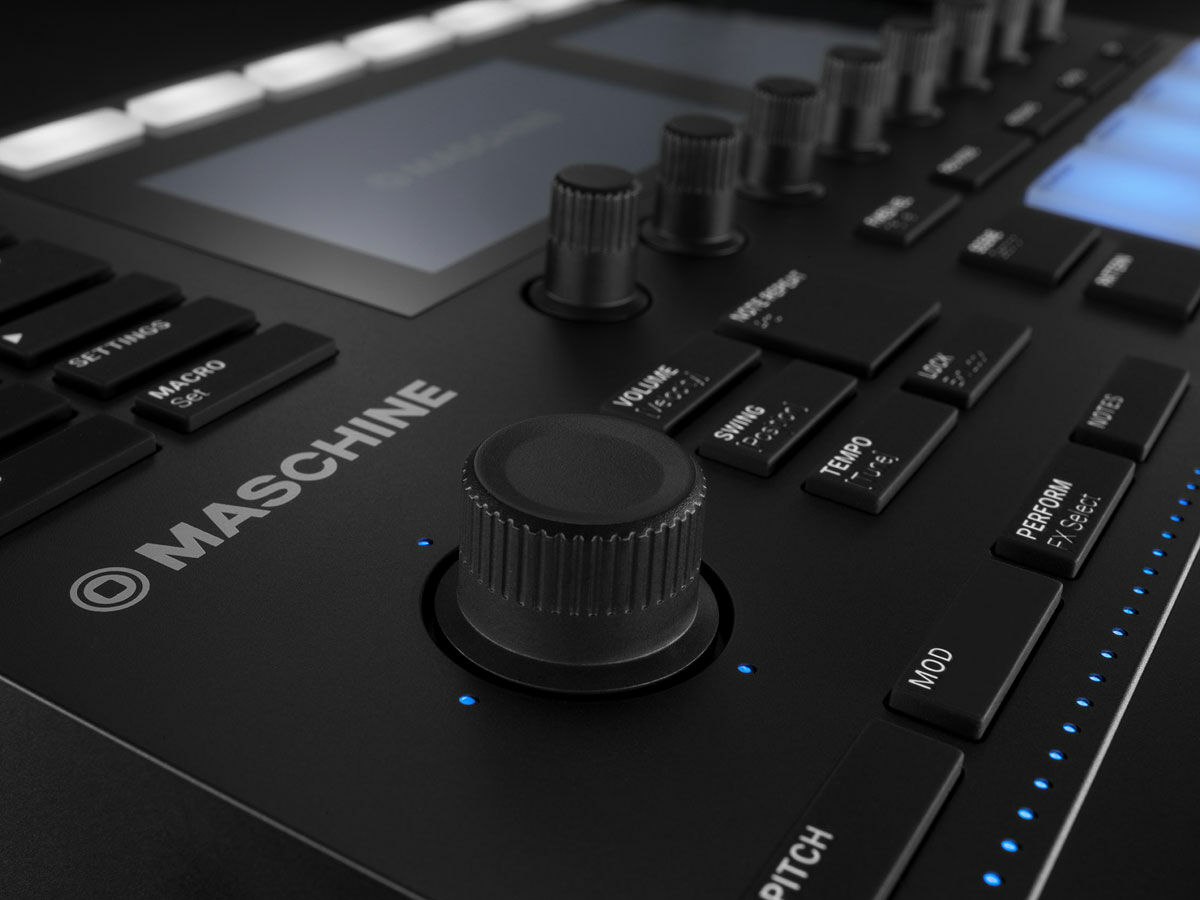 Native Instruments Maschine MK3 | Scandinavian Photo