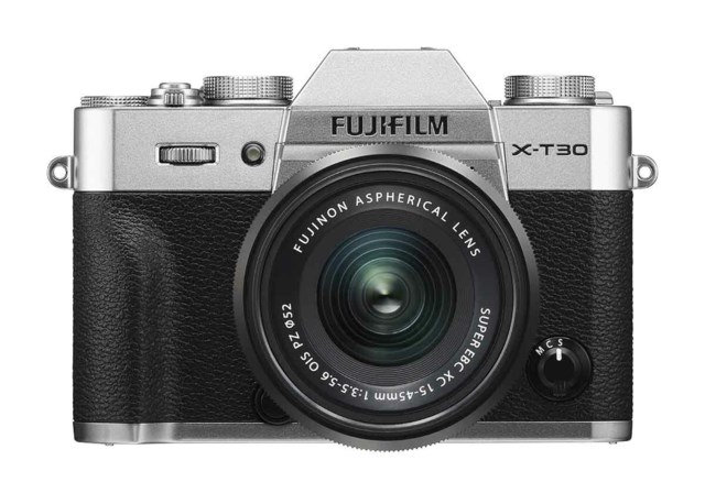Fujifilm X-T30 II silver + XC 15-45mm f/3,5-5,6 OIS PZ