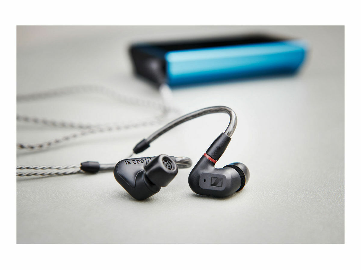 Sennheiser IE 200 | Scandinavian Photo