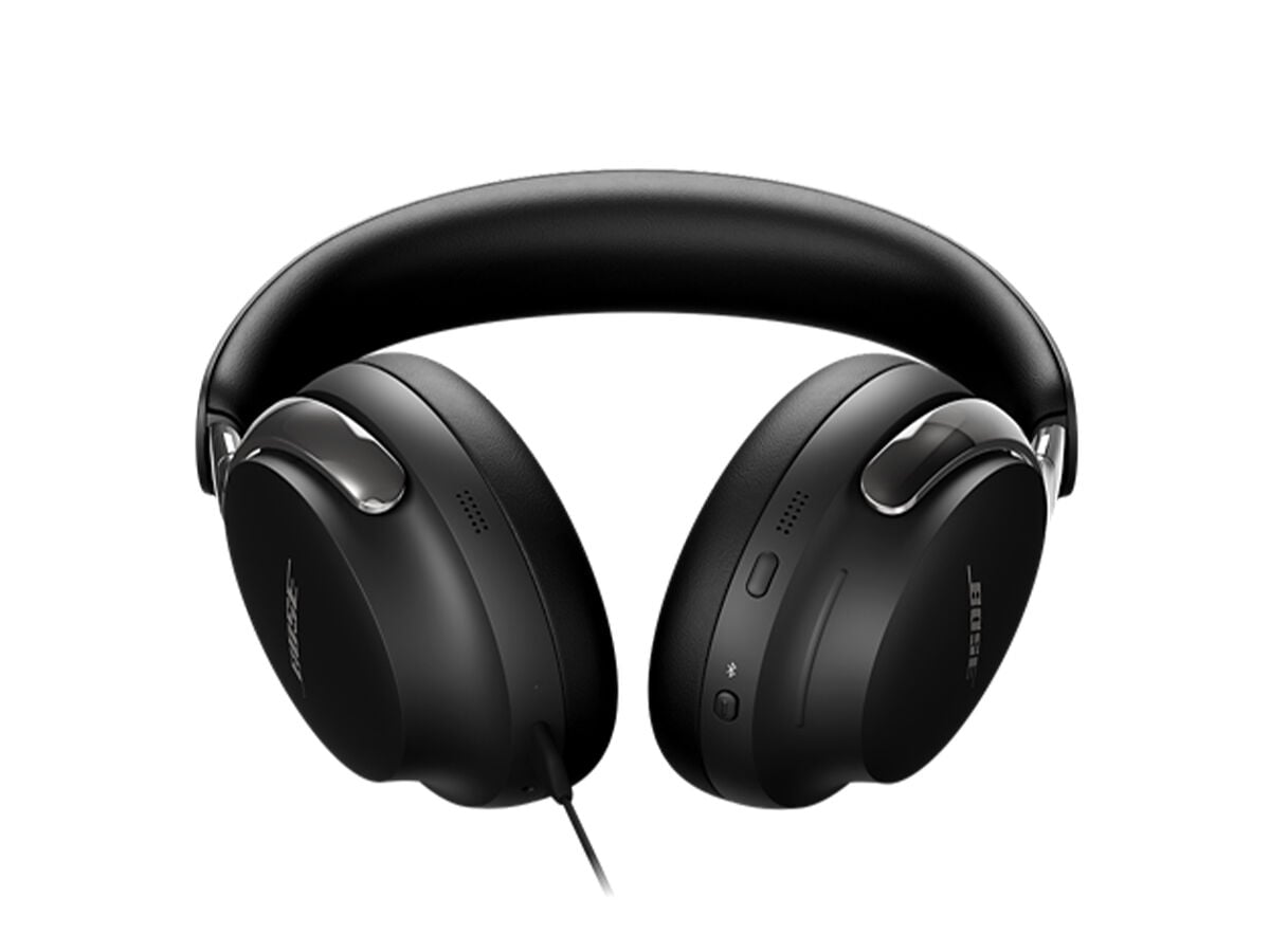 BOSE QuietComfort Black | Scandinavian Photo