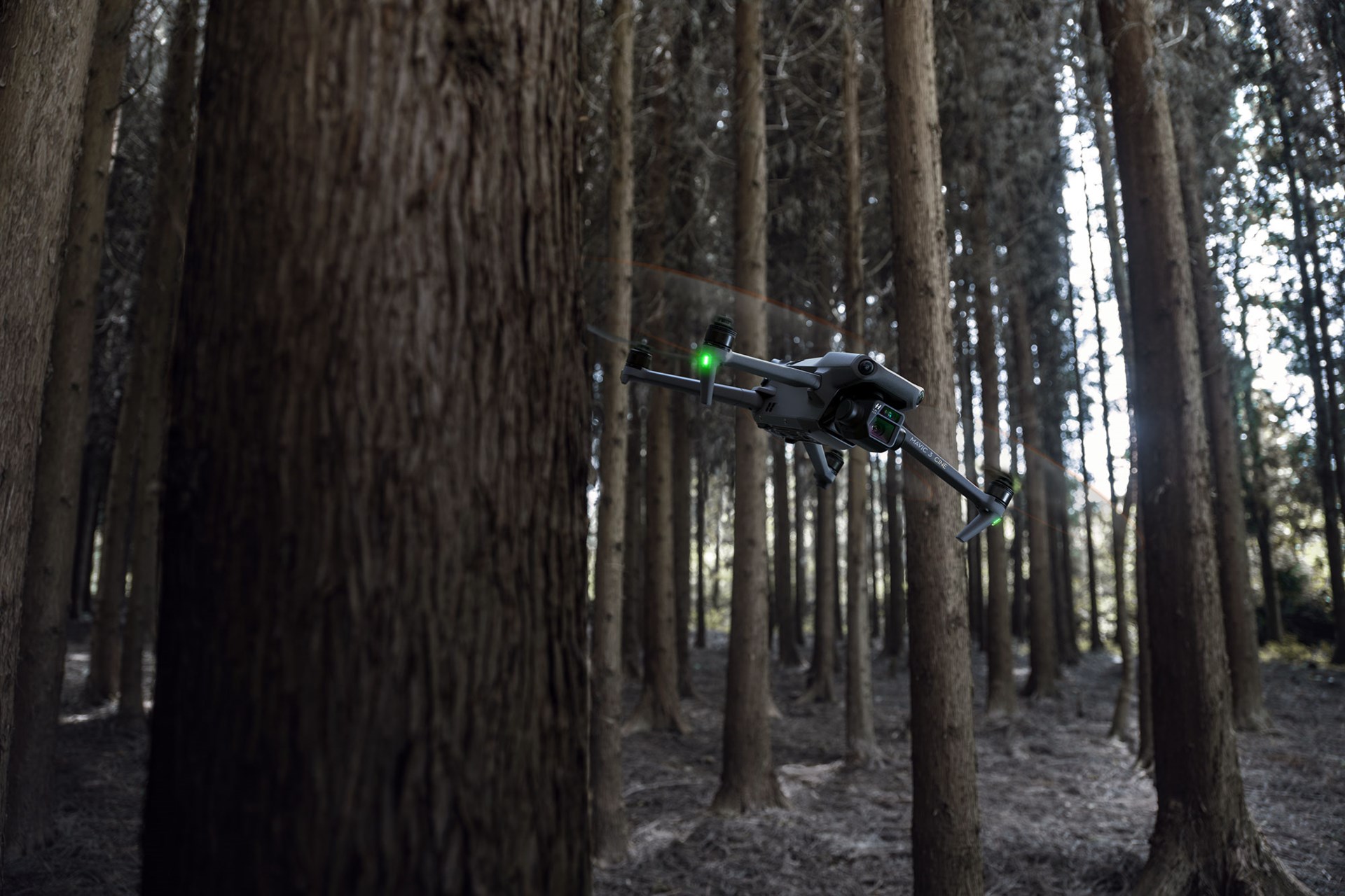 Lær deg dronens hindringsdeteksjon, slik at du alltid er klar hvis noe uventet skjer